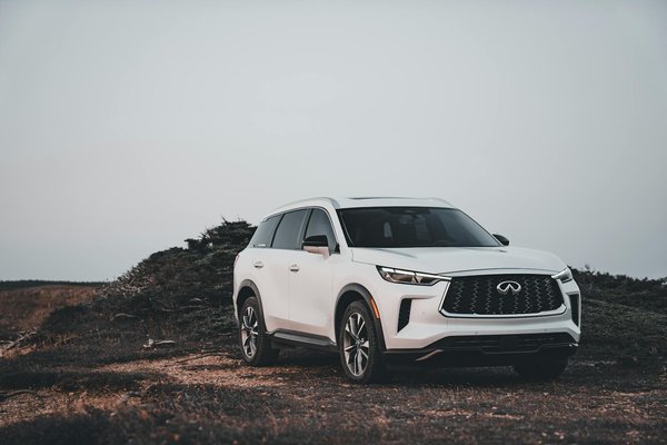 Mastering Live Table Games: Insider Secrets for Big Wins at Seven Casino